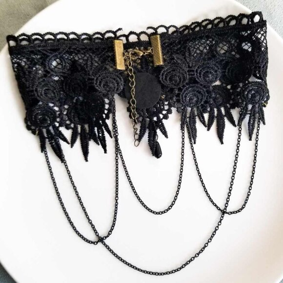 NEW Dolls Kill Handmade Delicate Fate Black Lace Choker Necklace - Picture 8 of 11